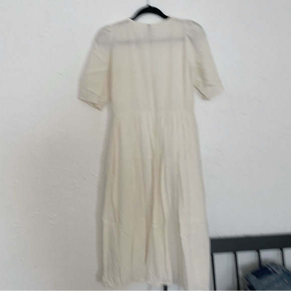 Zara Button Down Linen Dress - Picture 4 of 5